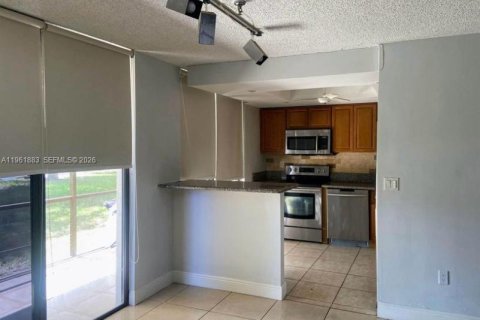 Купить кондоминиум в Майами, Флорида 2 спальни, 113.53м2, № 2024666 - фото 3