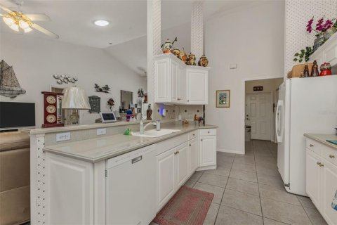 House in Port Charlotte, Florida 3 bedrooms, 142.6 sq.m. № 2135429 - photo 20
