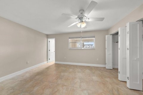 Copropriété à vendre à Gulfport, Floride: 2 chambres, 104.05 m2 № 2389094 - photo 26