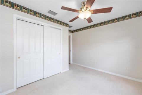 House in The Villages, Florida 3 bedrooms, 178.19 sq.m. № 1801667 - photo 22