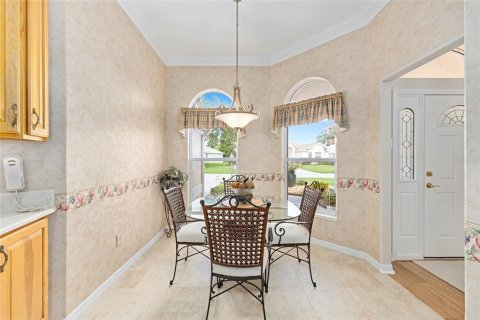 House in The Villages, Florida 3 bedrooms, 178.19 sq.m. № 1801667 - photo 19