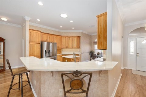 House in The Villages, Florida 3 bedrooms, 178.19 sq.m. № 1801667 - photo 17
