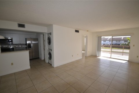 Condo in Miami, Florida, 1 bedroom  № 2153597