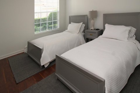 House in Wellington, Florida 3 bedrooms, 185.9 sq.m. № 1207547