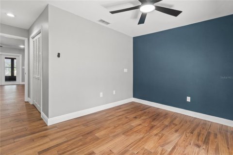 House in Lakeland, Florida 4 bedrooms, 212.65 sq.m. № 1616415 - photo 19