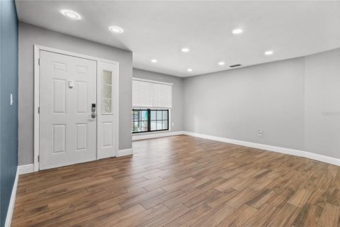 House in Lakeland, Florida 4 bedrooms, 212.65 sq.m. № 1616415 - photo 10