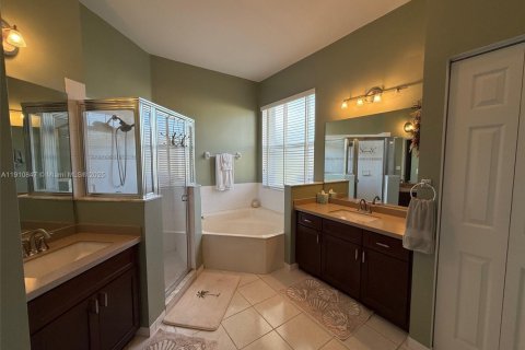 Casa en venta en Homestead, Florida, 2 dormitorios, 146.88 m2 № 1966024 - foto 8