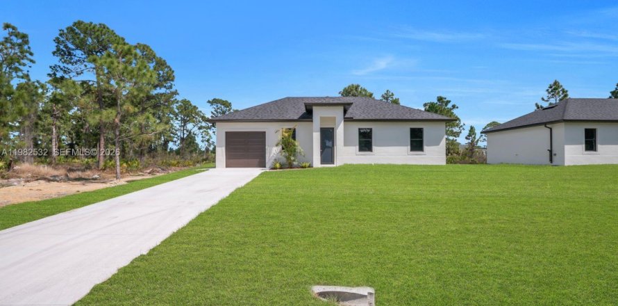 Дом в Лихай-Эйкерс, Флорида 3 спальни, 98.2м2 № 2045281