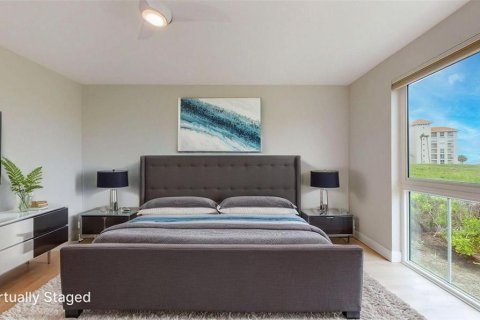 Condo in Saint Petersburg, Florida, 2 bedrooms  № 1827057 - photo 18