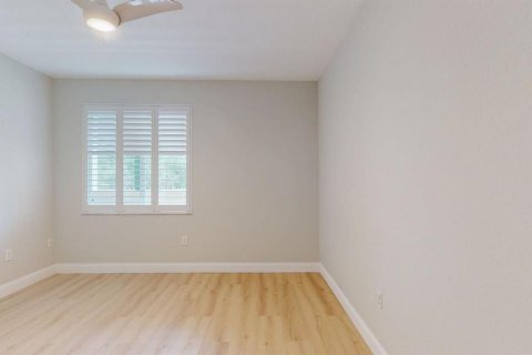 Condo in Saint Petersburg, Florida, 2 bedrooms  № 1827057 - photo 27