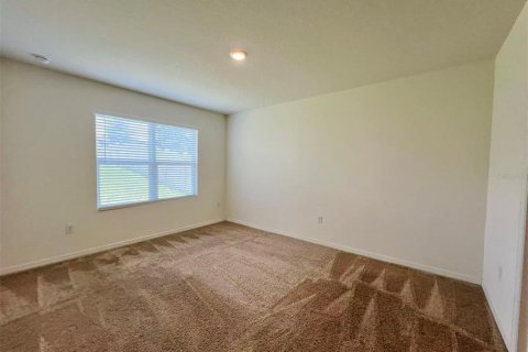 Casa en venta en Apopka, Florida, 4 dormitorios, 171.5 m2 № 1914836 - foto 12