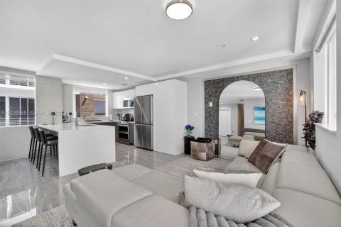 Touwnhouse à louer à Fort Lauderdale, Floride: 4 chambres, 184.69 m2 № 2243466 - photo 9