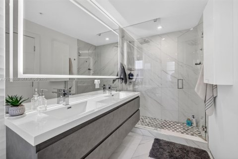 Touwnhouse à louer à Fort Lauderdale, Floride: 4 chambres, 184.69 m2 № 2243466 - photo 26