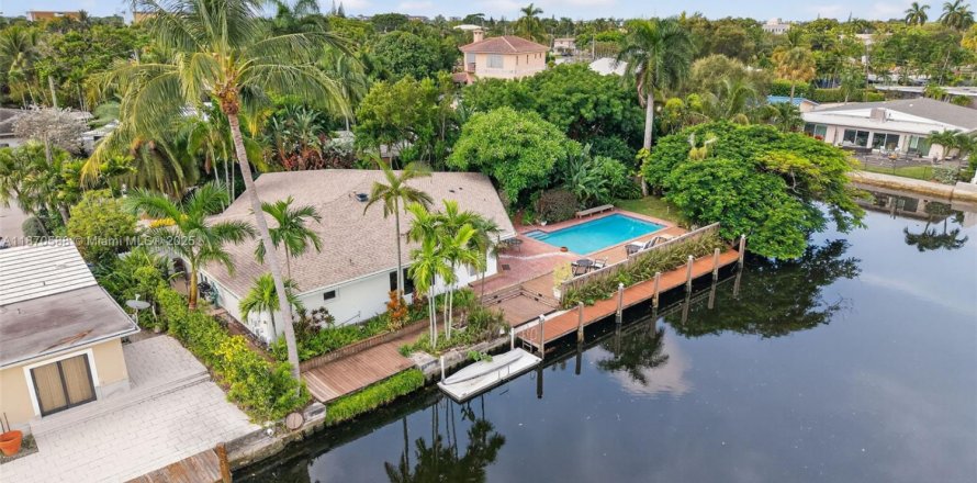 Villa ou maison à Oakland Park, Floride 3 chambres, 233.18 m2 № 1928284