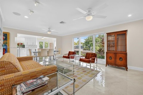 Villa ou maison à vendre à Oakland Park, Floride: 3 chambres, 233.18 m2 № 1928284 - photo 13