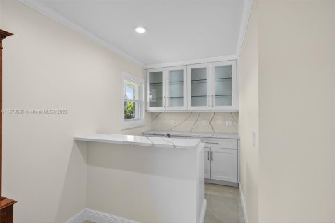 Villa ou maison à vendre à Oakland Park, Floride: 3 chambres, 233.18 m2 № 1928284 - photo 16