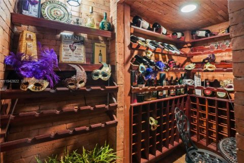 Купить виллу или дом в Катлер-Бей, Флорида 5 спален, 438.22м2, № 2152772 - фото 15