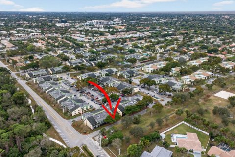 Condo in Coral Springs, Florida, 1 bedroom  № 2027233 - photo 24