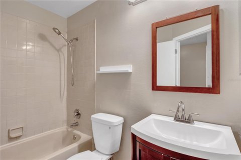 Casa en venta en Oviedo, Florida, 3 dormitorios, 155.24 m2 № 2404831 - foto 17