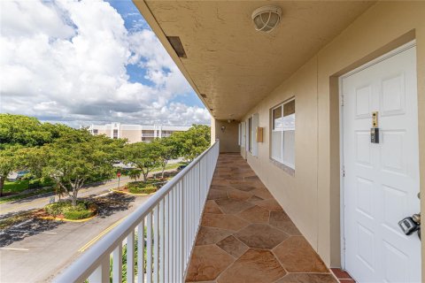 Condominio en venta en Sunrise, Florida, 2 dormitorios, 116.59 m2 № 2153940 - foto 12