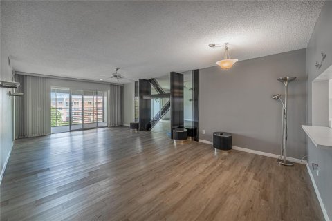 Condominio en venta en Sunrise, Florida, 2 dormitorios, 116.59 m2 № 2153940 - foto 6