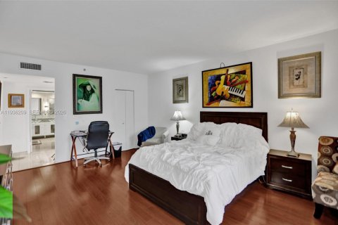 Copropriété à vendre à Aventura, Floride: 2 chambres, 167.22 m2 № 1996594 - photo 24