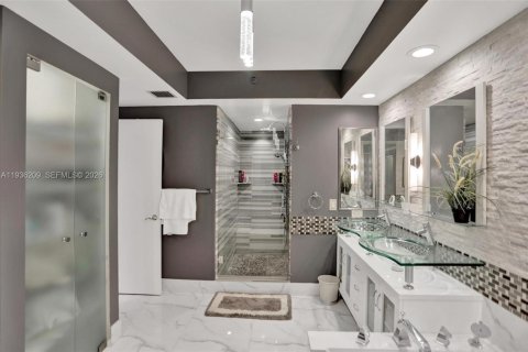Copropriété à vendre à Aventura, Floride: 2 chambres, 167.22 m2 № 1996594 - photo 26
