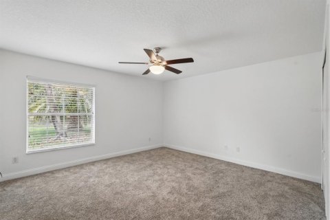 House in Palm Coast, Florida 3 bedrooms, 231.05 sq.m. № 1685206 - photo 28