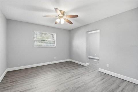 Villa ou maison à vendre à Saint Petersburg, Floride: 3 chambres, 158.21 m2 № 2388913 - photo 30