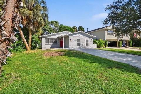 Villa ou maison à vendre à Saint Petersburg, Floride: 3 chambres, 158.21 m2 № 2388913 - photo 3