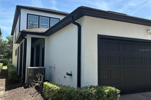 House in Winter Garden, Florida 4 bedrooms, 196.3 sq.m. № 2166982 - photo 15