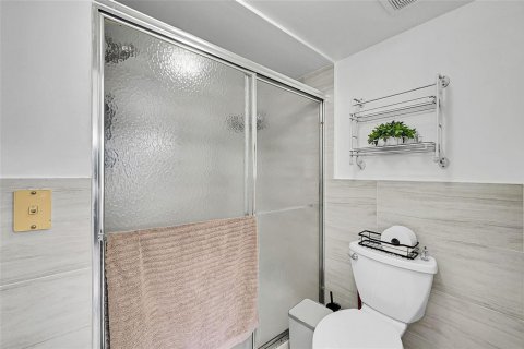 Condominio en venta en Sunrise, Florida, 2 dormitorios, 131.92 m2 № 2173149 - foto 8