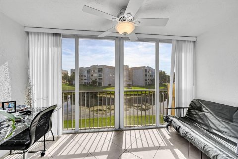 Condominio en venta en Sunrise, Florida, 2 dormitorios, 131.92 m2 № 2173149 - foto 13