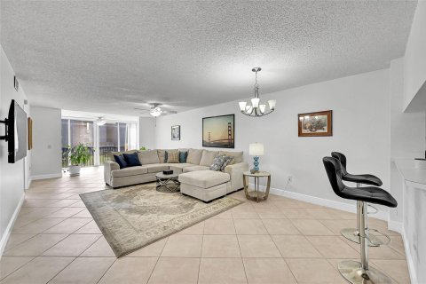 Condominio en Sunrise, Florida, 2 dormitorios № 2173149