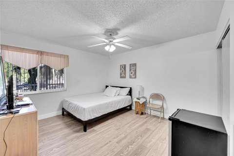 Condominio en venta en Sunrise, Florida, 2 dormitorios, 131.92 m2 № 2173149 - foto 7