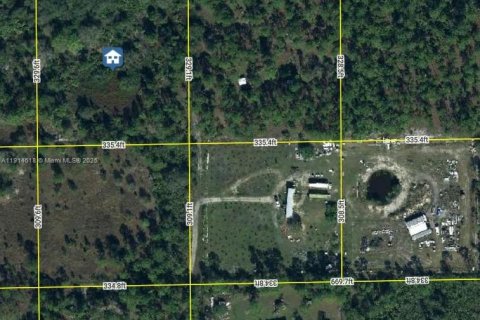 Commercial property in Clewiston, Florida № 1970117 - photo 2