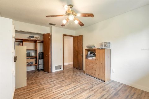 House in Daytona Beach, Florida 4 bedrooms, 178.37 sq.m. № 2394352 - photo 24