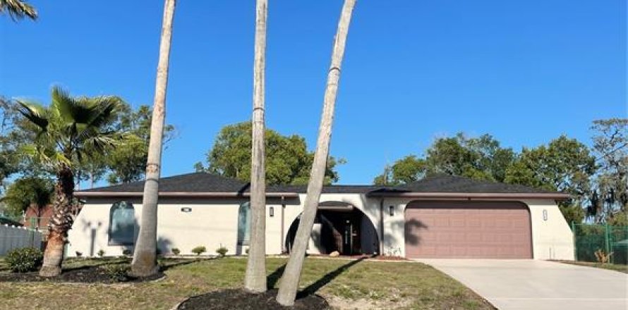 Casa en Spring Hill, Florida 3 dormitorios, 186.92 m2 № 1640384