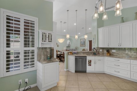 Villa ou maison à vendre à St. Lucie, Floride: 3 chambres, 164.07 m2 № 2082407 - photo 12