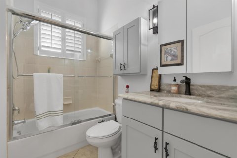 Villa ou maison à vendre à St. Lucie, Floride: 3 chambres, 164.07 m2 № 2082407 - photo 24