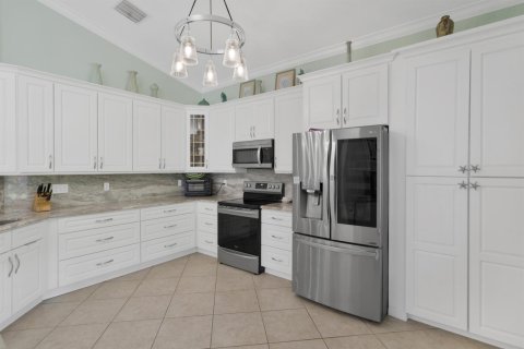 Villa ou maison à vendre à St. Lucie, Floride: 3 chambres, 164.07 m2 № 2082407 - photo 11