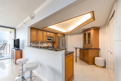 Condo in Clearwater, Florida, 1 bedroom  № 1848439 - photo 12