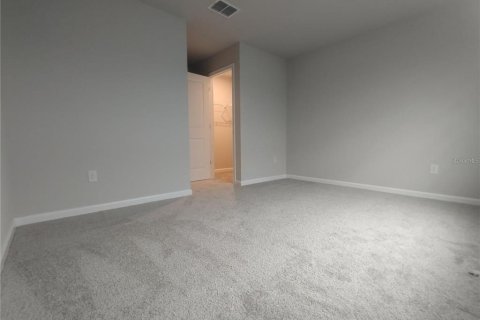 House in VOLANTI in Lutz, Florida 3 bedrooms, 175.4 sq.m. № 2198710 - photo 10
