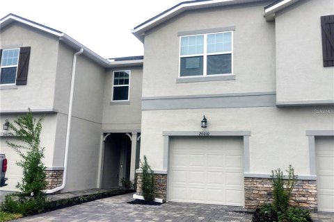 House in VOLANTI in Lutz, Florida 3 bedrooms, 175.4 sq.m. № 2198710
