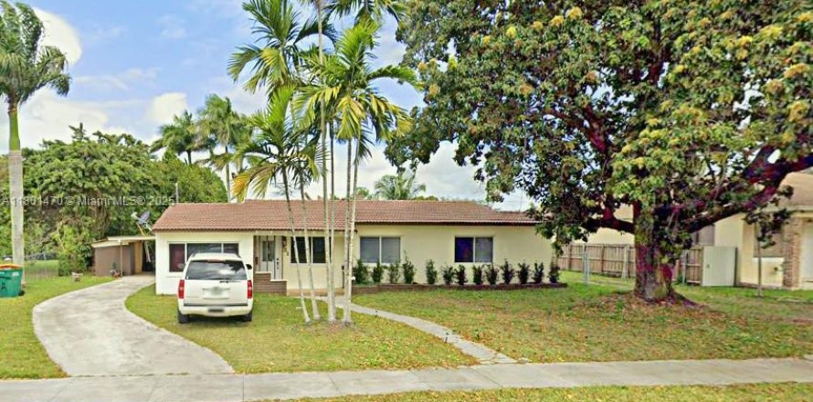 Casa en Homestead, Florida 5 dormitorios, 148.74 m2 № 1714842