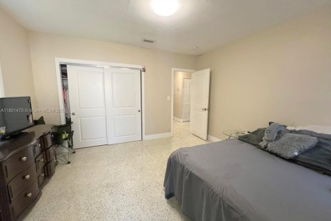 Casa en venta en Homestead, Florida, 5 dormitorios, 148.74 m2 № 1714842 - foto 17