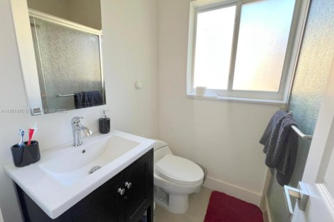 Casa en venta en Homestead, Florida, 5 dormitorios, 148.74 m2 № 1714842 - foto 14