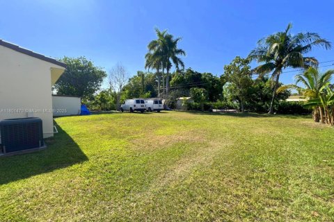 Casa en venta en Homestead, Florida, 5 dormitorios, 148.74 m2 № 1714842 - foto 23