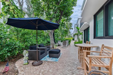 Condo in Fort Lauderdale, Florida, 2 bedrooms  № 2317833 - photo 22
