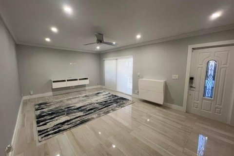 Touwnhouse à louer à Boca Raton, Floride: 2 chambres, 119.29 m2 № 2390168 - photo 8